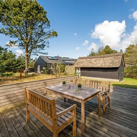 Enya - 1-2km From The Sea By Interhome Vakantiehuis Blåvand